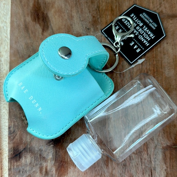 ❗️2/$22❗️ RAE DUNN PROUD NANA TIFFANY BLUE HAND SANITIZER HOLDER & BOTTLE TRAVEL - Picture 4 of 5